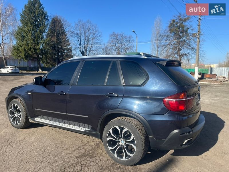 Позашляховик / Кросовер BMW X5 2008 в Києві