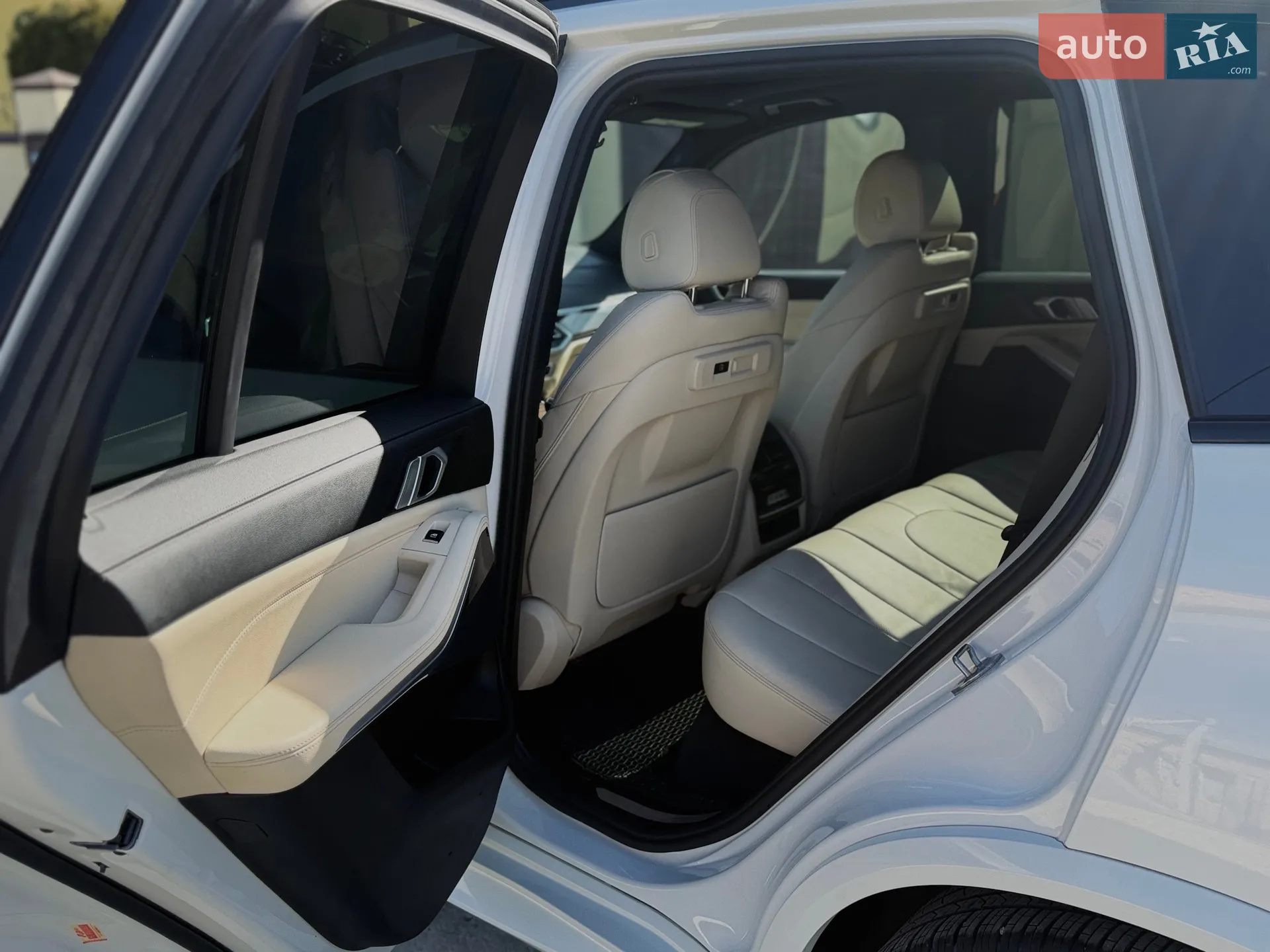2021 BMW X5 - мініатюра 41