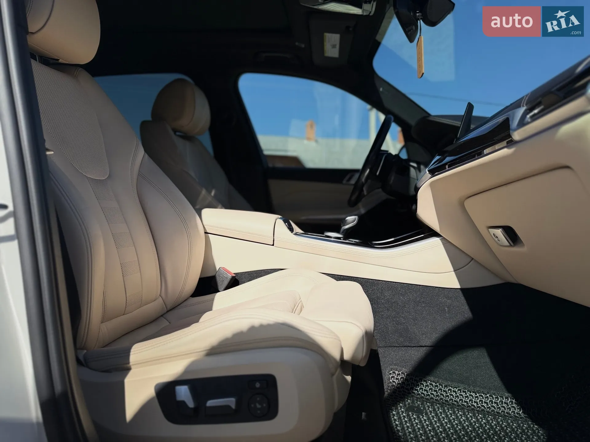 2021 BMW X5 - мініатюра 48