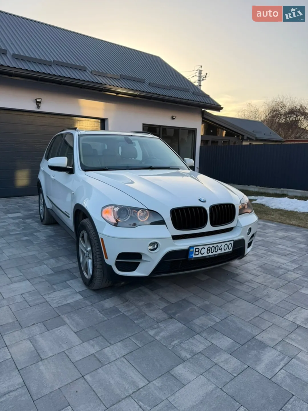2010 BMW X5 - мініатюра 8