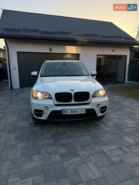 Позашляховик / Кросовер BMW X5 2010 в Львові фото 12 Позашляховик / Кросовер BMW X5 2010 в Львові