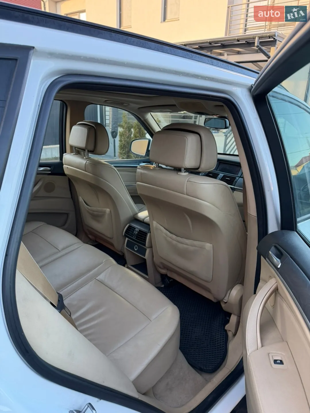 2010 BMW X5 - мініатюра 25