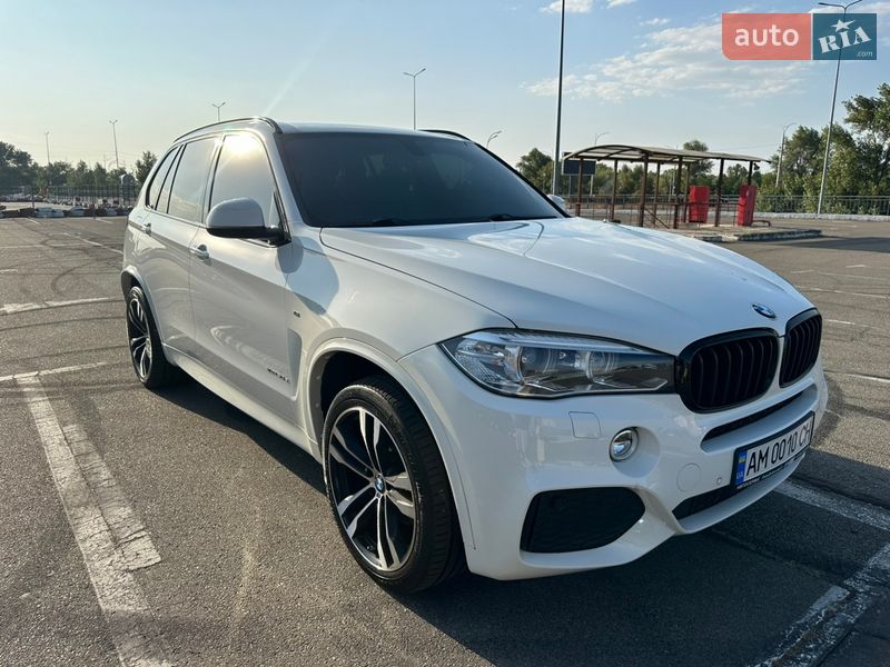 Внедорожник / Кроссовер BMW X5 2017 в Киеве