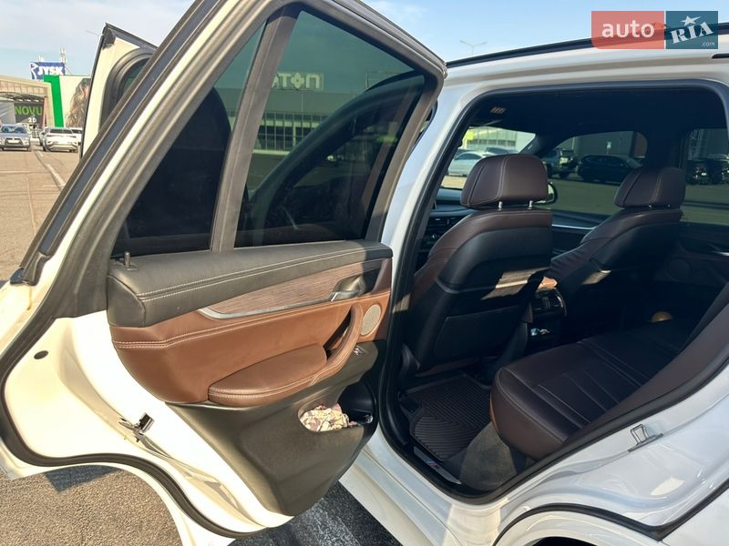 Внедорожник / Кроссовер BMW X5 2017 в Киеве