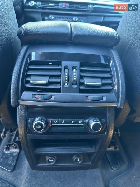 Позашляховик / Кросовер BMW X5 2016 в Рівному