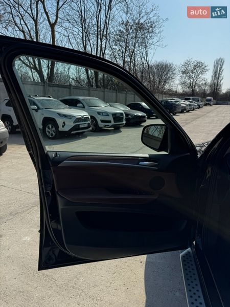 Внедорожник / Кроссовер BMW X5 2012 в Одессе