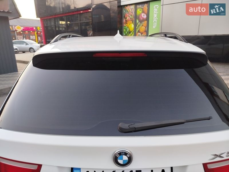 Внедорожник / Кроссовер BMW X5 2010 в Коростышеве