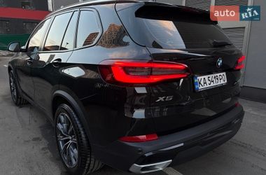 Внедорожник / Кроссовер BMW X5 2022 в Киеве