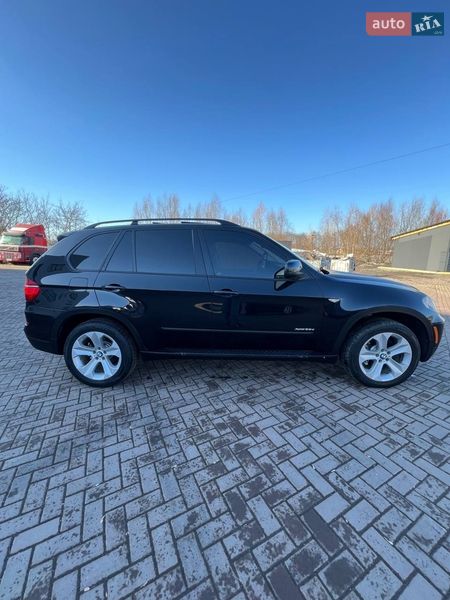 Внедорожник / Кроссовер BMW X5 2010 в Ровно