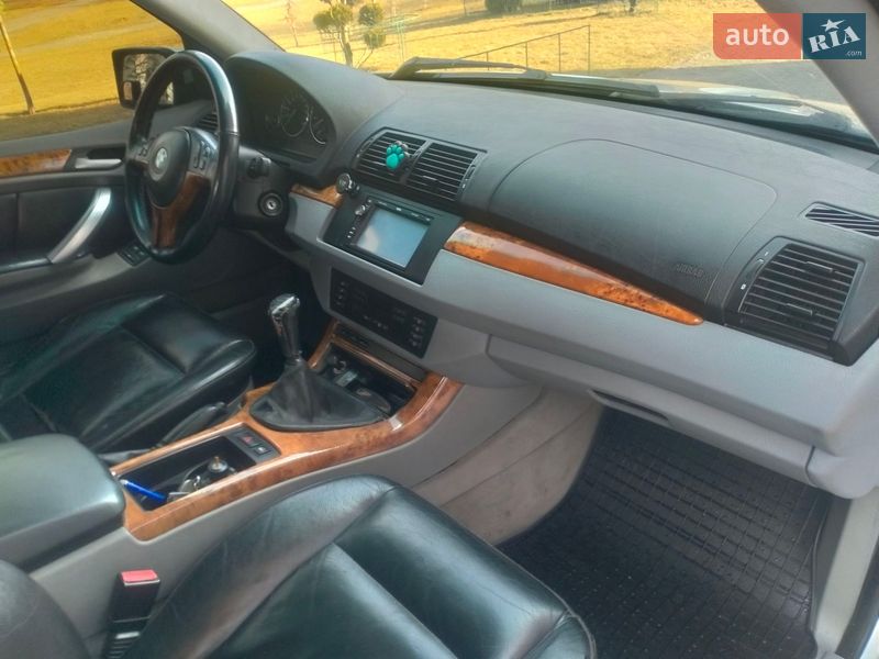 Внедорожник / Кроссовер BMW X5 2001 в Хмельницком