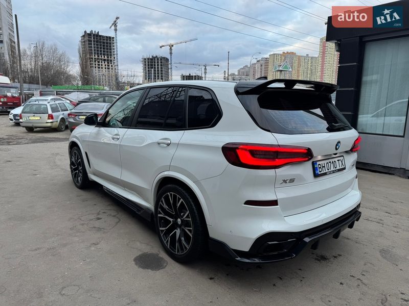 Внедорожник / Кроссовер BMW X5 2021 в Киеве