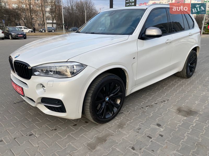 Позашляховик / Кросовер BMW X5 2015 в Луцьку