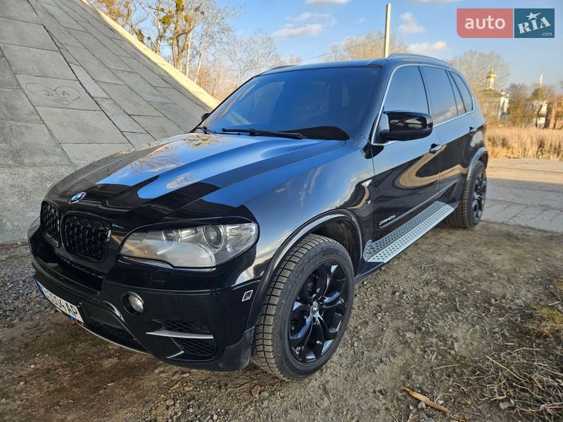 Позашляховик / Кросовер BMW X5 2011 в Вінниці