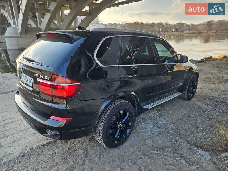 Позашляховик / Кросовер BMW X5 2011 в Вінниці
