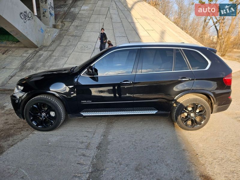 Позашляховик / Кросовер BMW X5 2011 в Вінниці