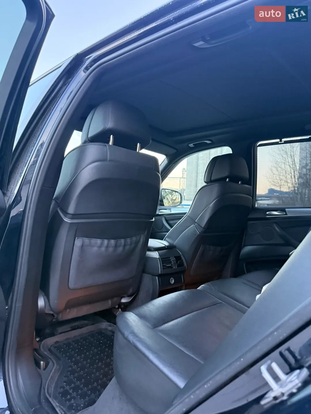 2010 BMW X5 - мініатюра 13