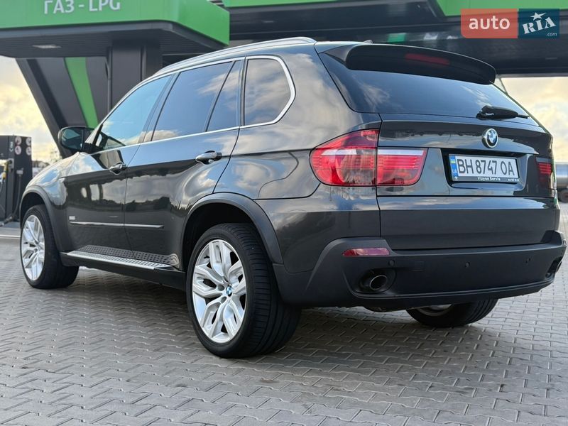 Позашляховик / Кросовер BMW X5 2010 в Овідіополі
