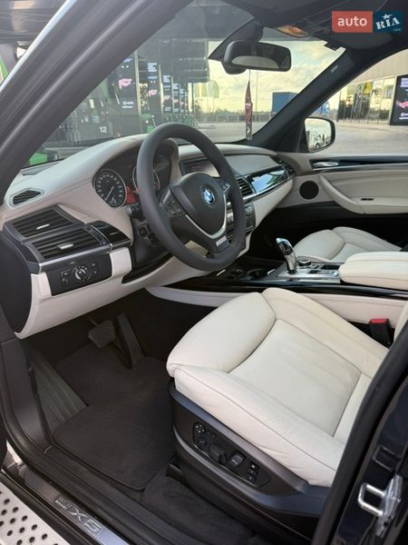 Позашляховик / Кросовер BMW X5 2010 в Овідіополі