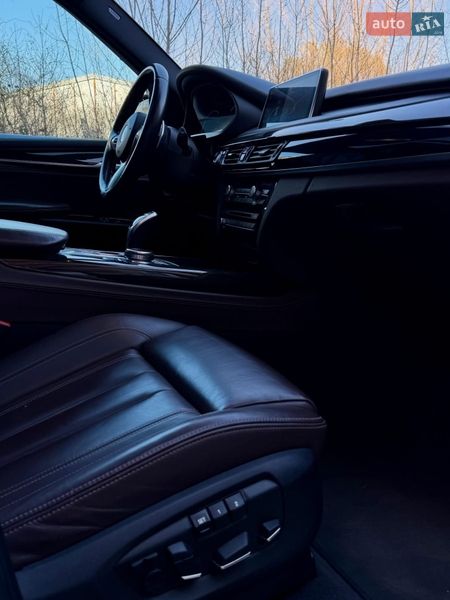 Внедорожник / Кроссовер BMW X5 2018 в Ужгороде