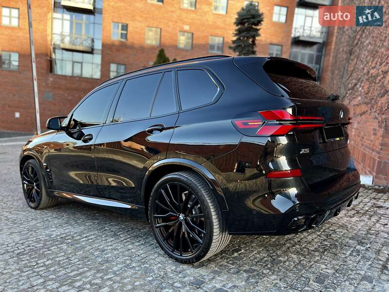 Позашляховик / Кросовер BMW X5 2023 в Дніпрі