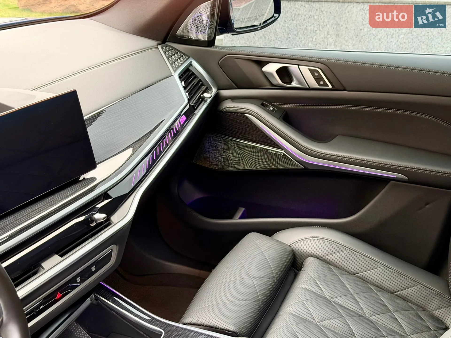 2023 BMW X5 - мініатюра 101