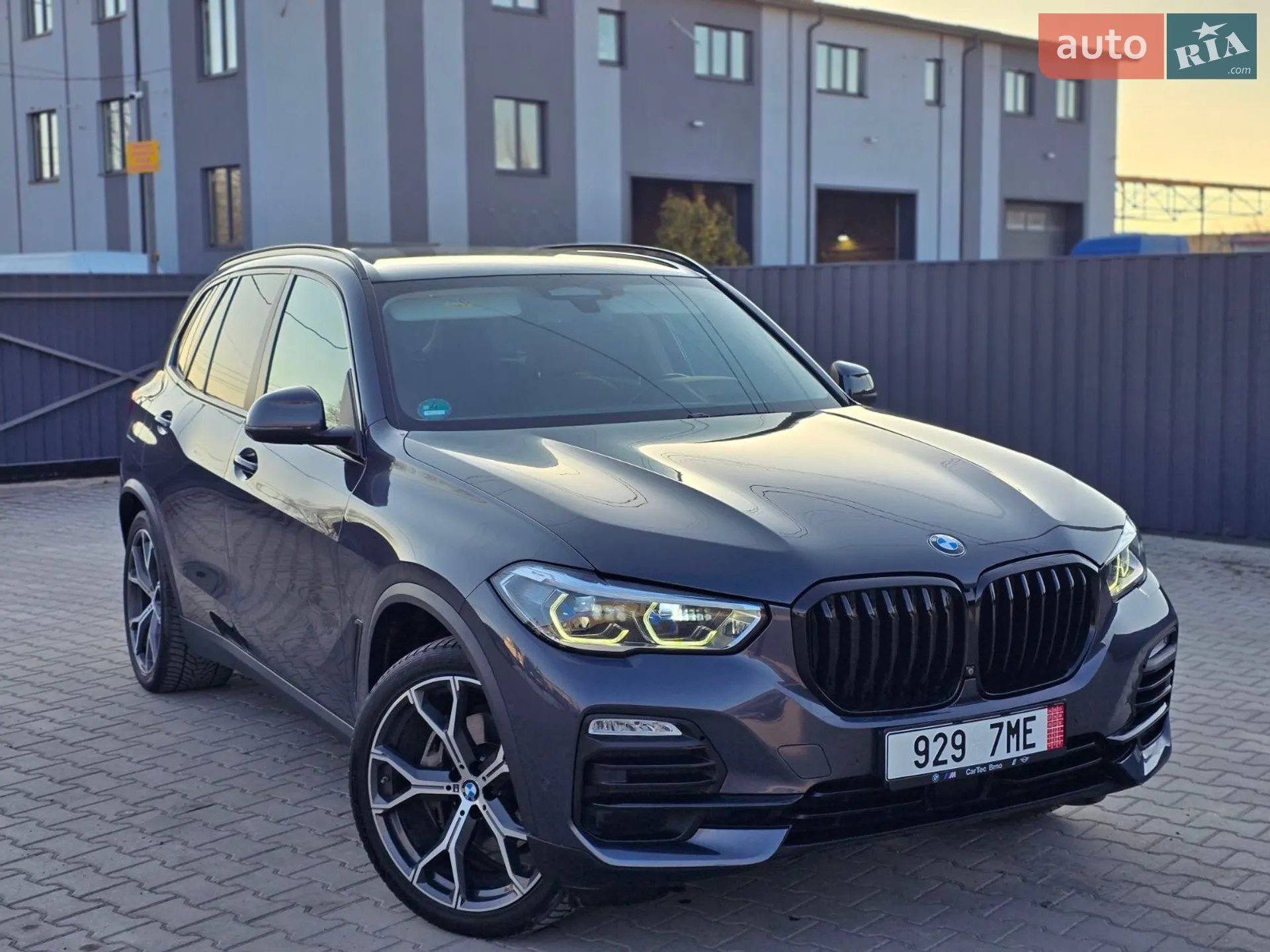 2019 BMW X5 - мініатюра 2