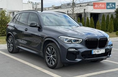 Внедорожник / Кроссовер BMW X5 2018 в Ужгороде