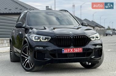 Внедорожник / Кроссовер BMW X5 2021 в Вараше