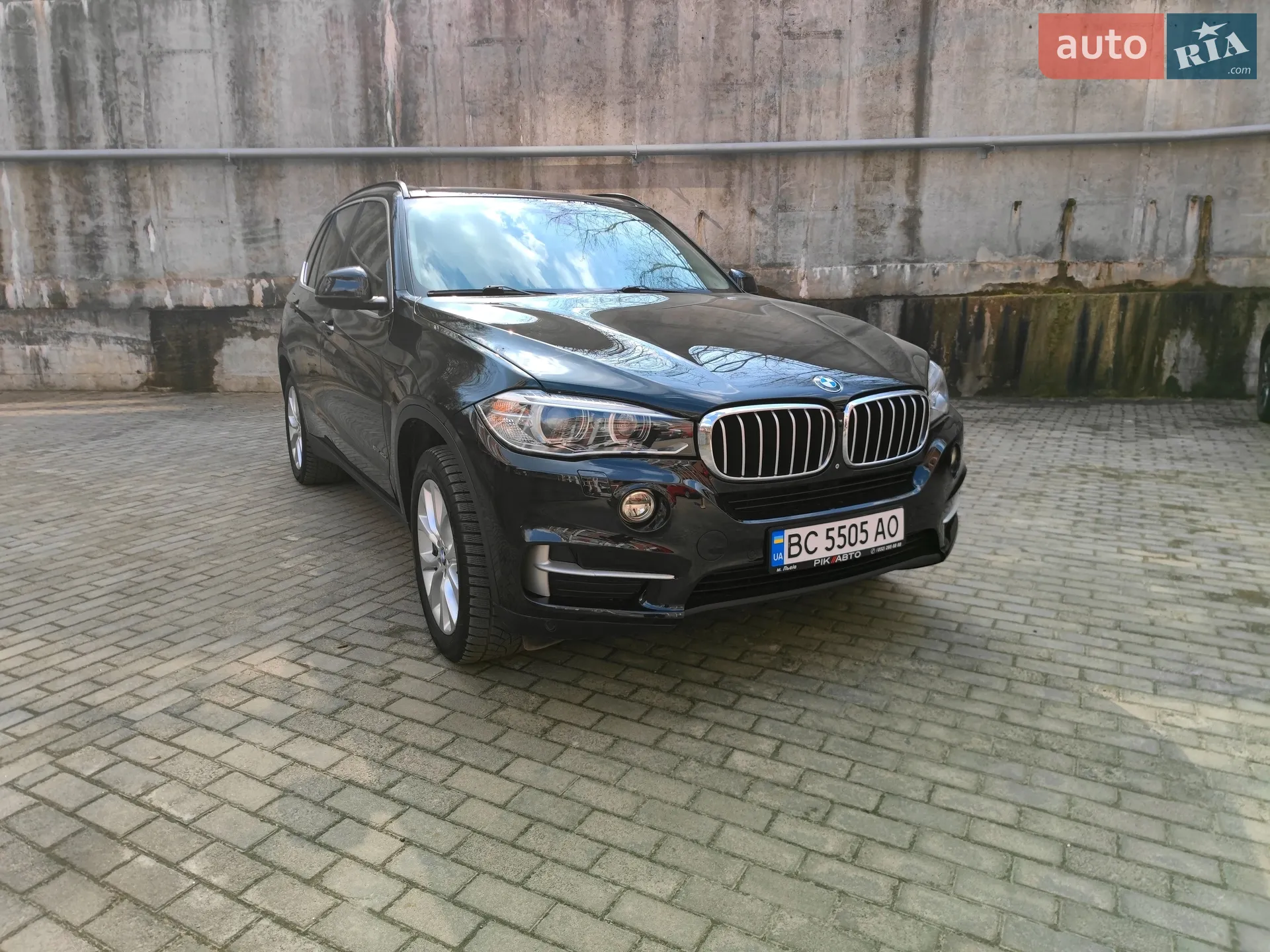 2016 BMW X5 - мініатюра 2