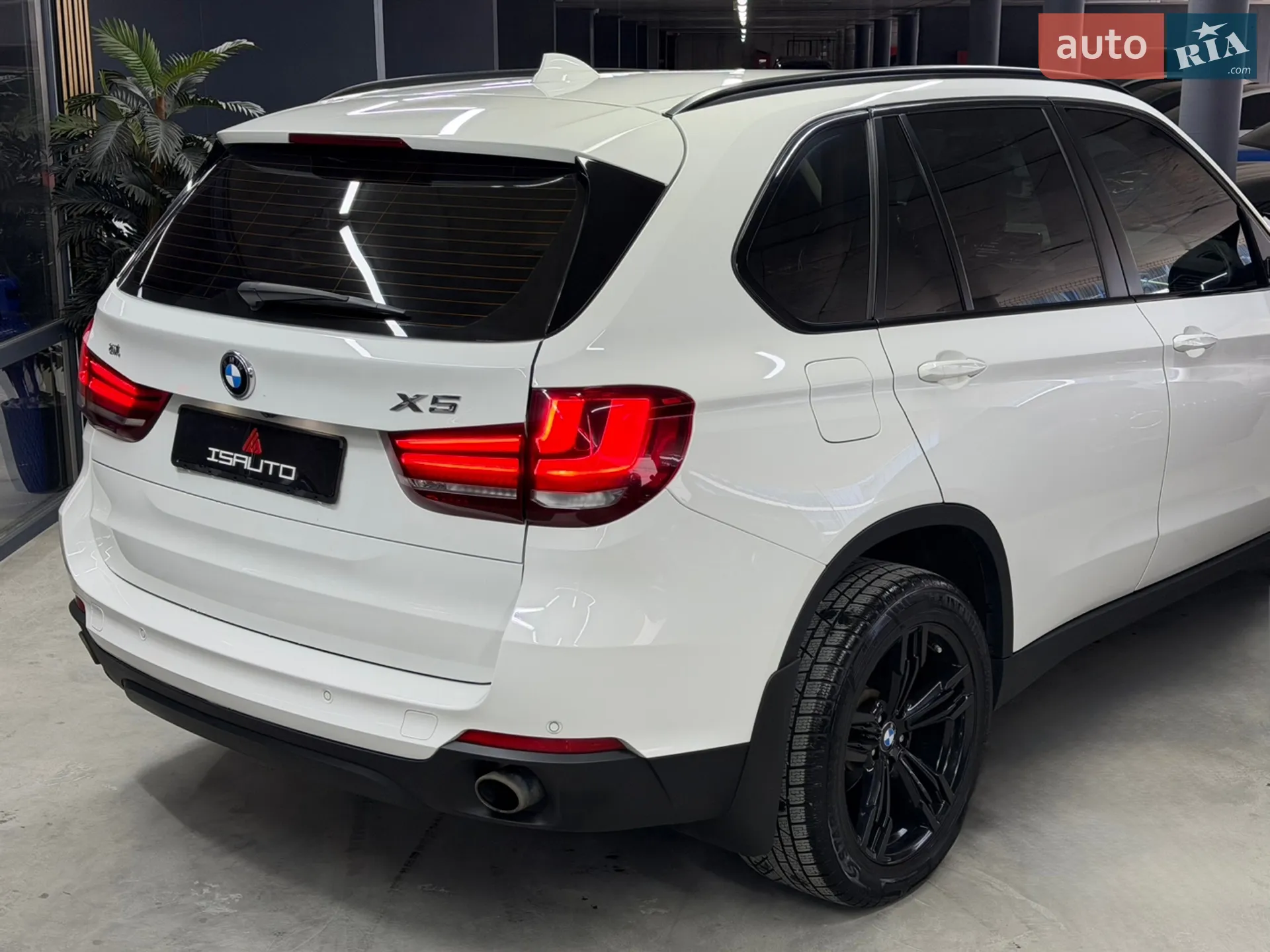 2017 BMW X5 - мініатюра 17