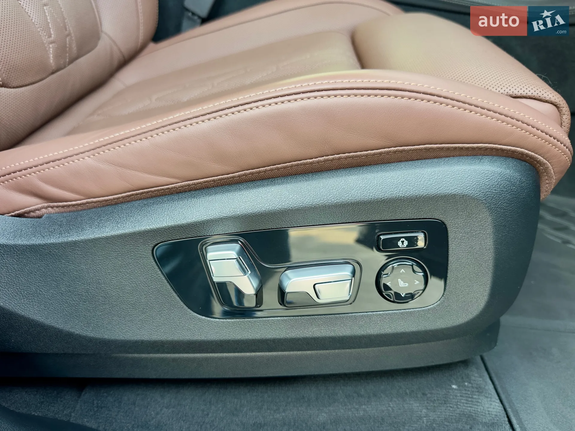 2020 BMW X5 - мініатюра 50