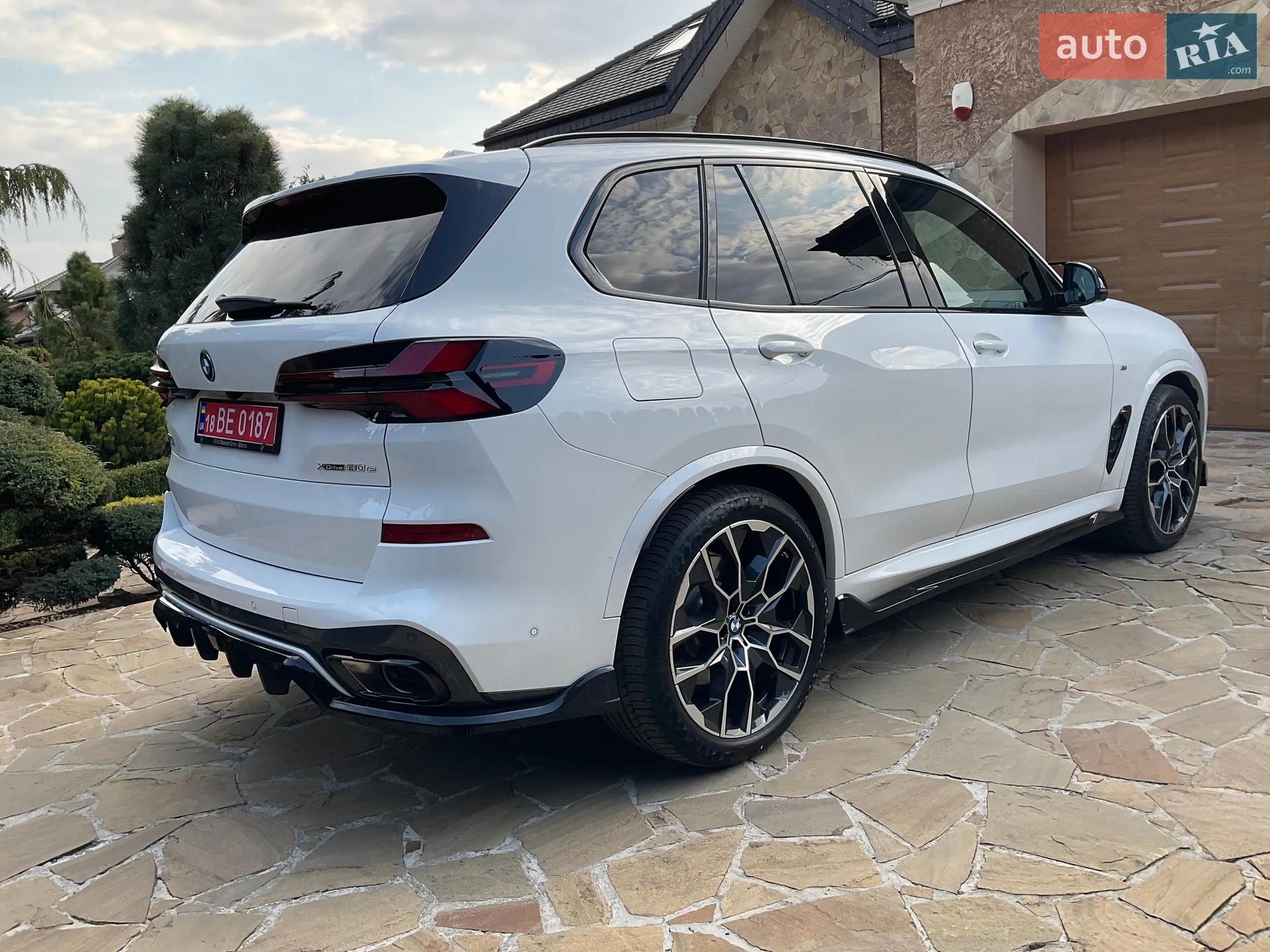 2025 BMW X5 - мініатюра 8