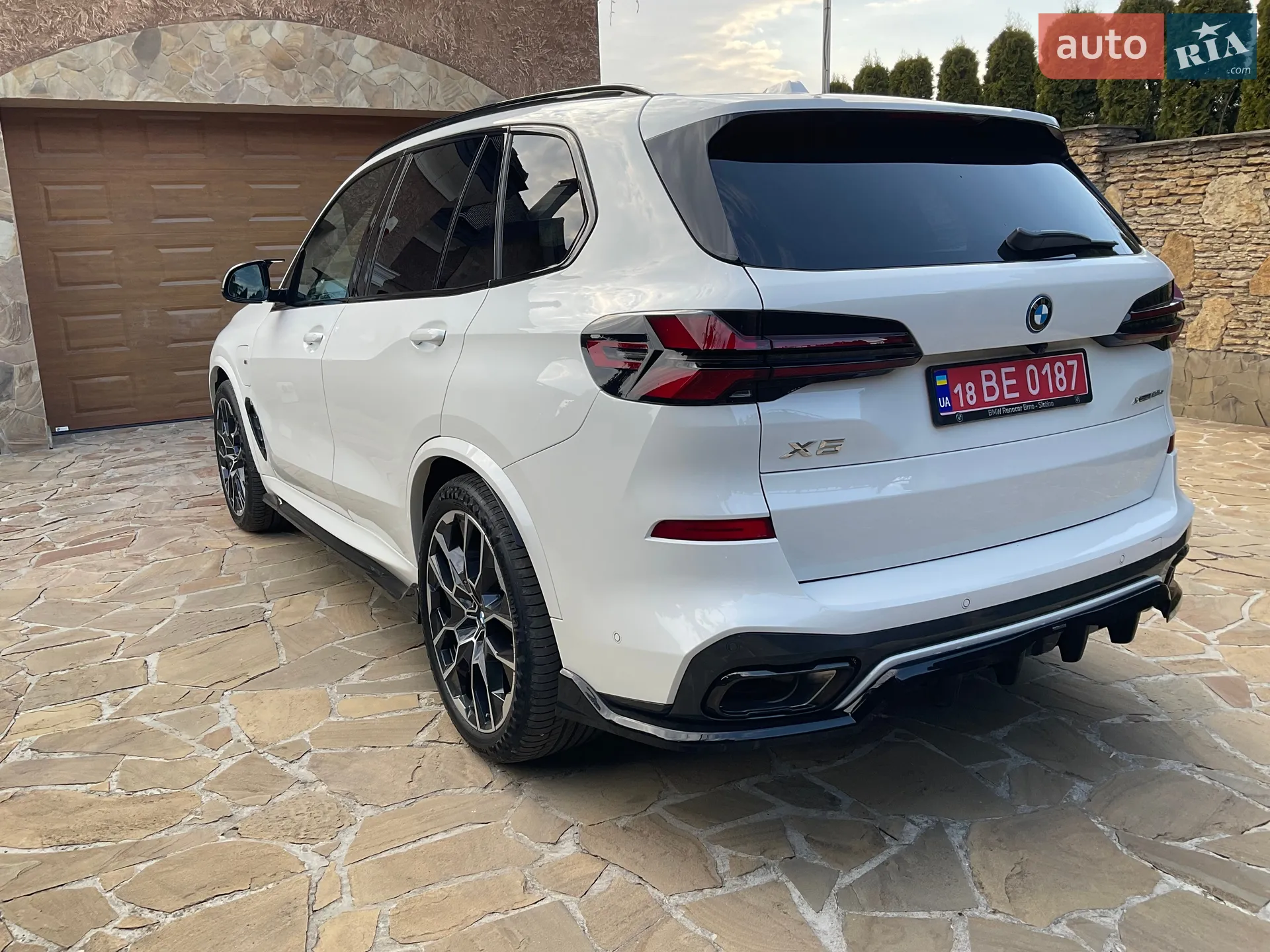2025 BMW X5 - мініатюра 10