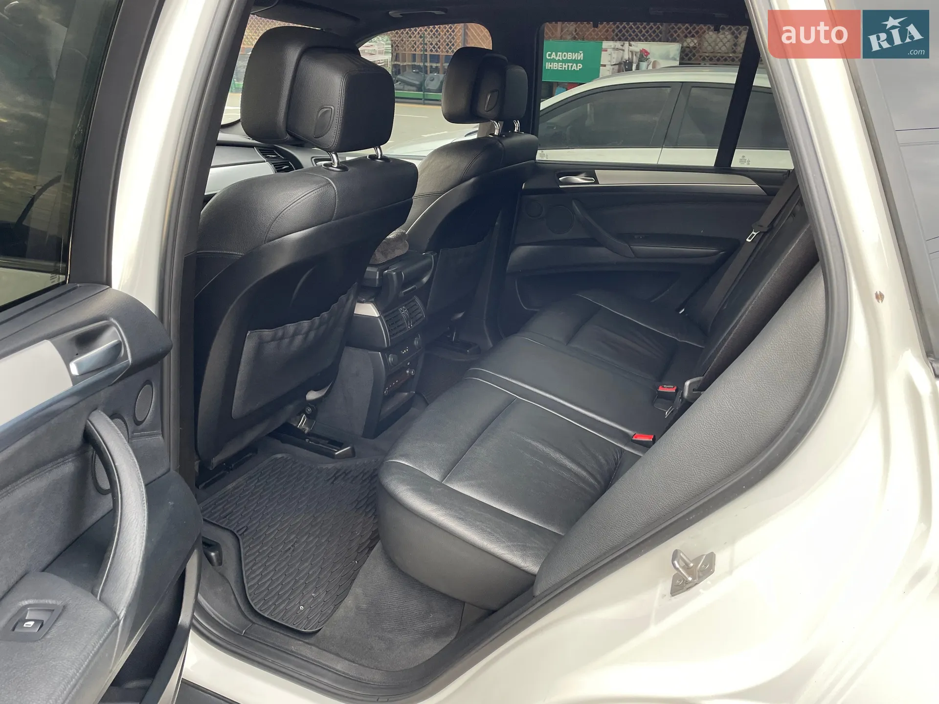 2010 BMW X5 - мініатюра 8