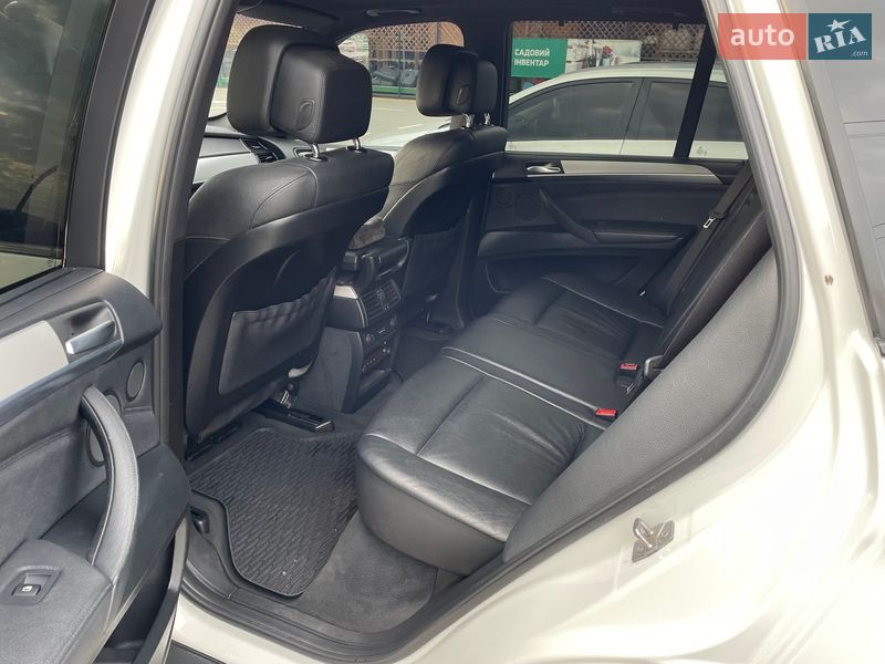 Позашляховик / Кросовер BMW X5 2010 в Шепетівці фото 8 Позашляховик / Кросовер BMW X5 2010 в Шепетівці