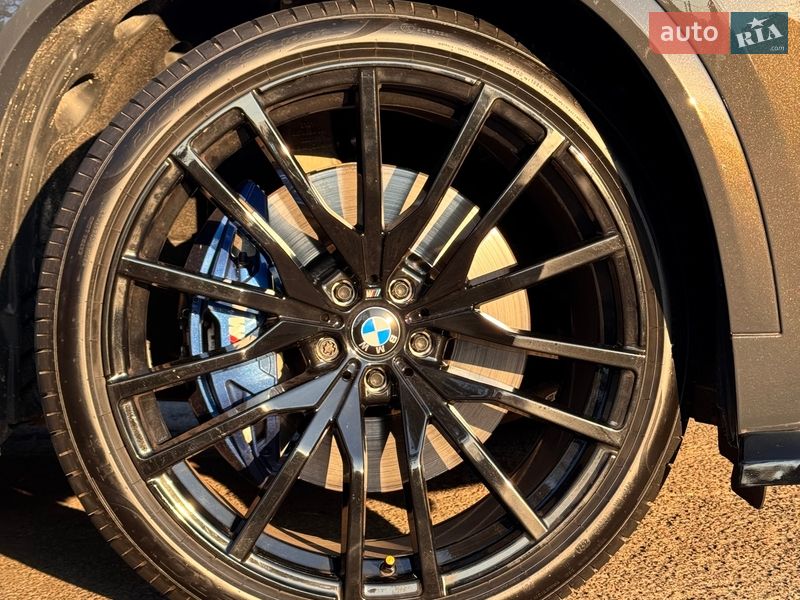 Внедорожник / Кроссовер BMW X5 2024 в Киеве