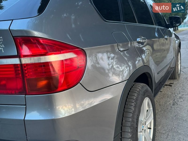 Позашляховик / Кросовер BMW X5 2007 в Луцьку
