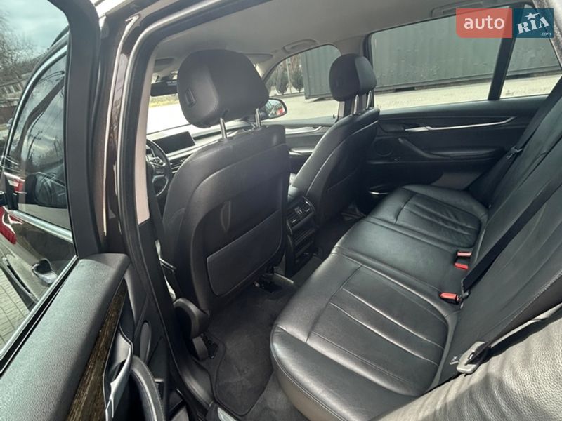 Позашляховик / Кросовер BMW X5 2015 в Полтаві фото 13 Позашляховик / Кросовер BMW X5 2015 в Полтаві