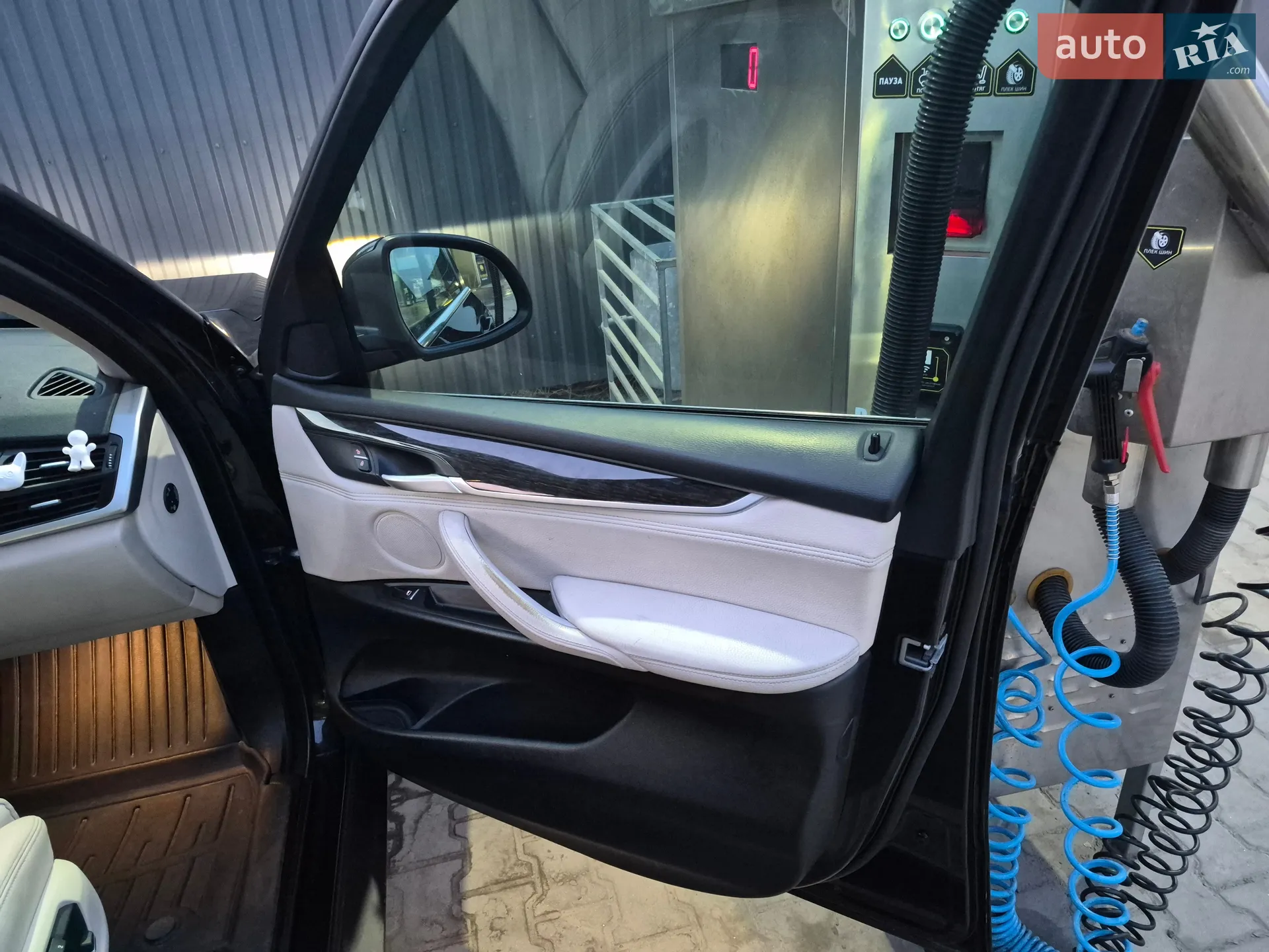 2015 BMW X5 - мініатюра 20