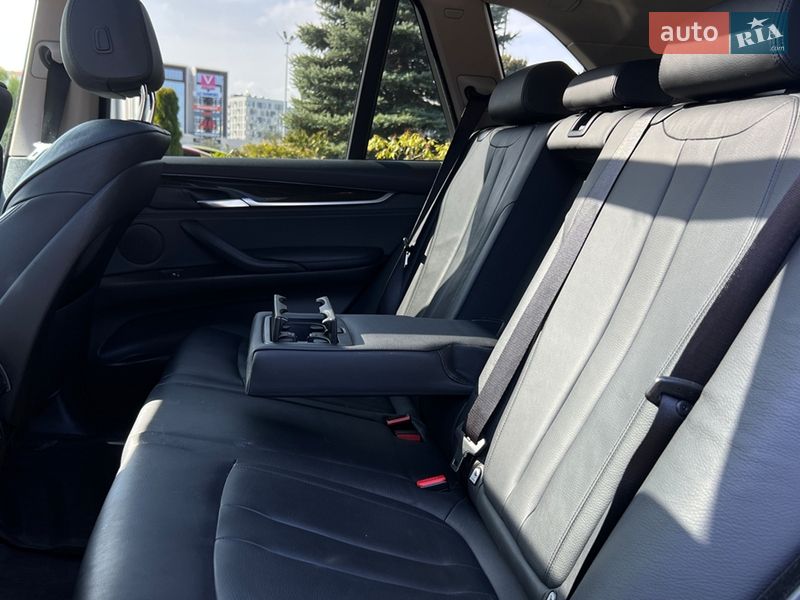 Внедорожник / Кроссовер BMW X5 2013 в Львове