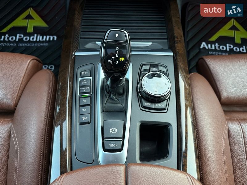 Внедорожник / Кроссовер BMW X5 2015 в Киеве