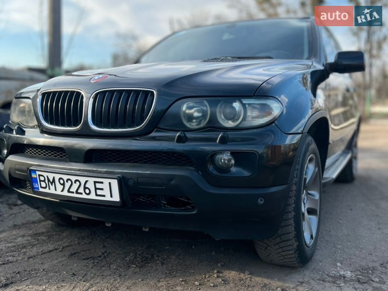 Внедорожник / Кроссовер BMW X5 2004 в Богодухове