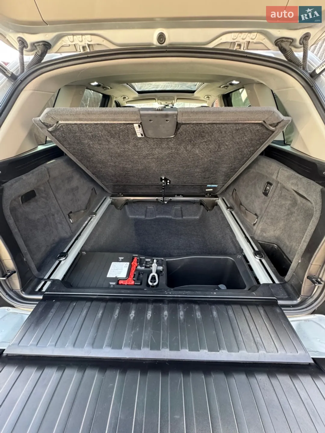 2010 BMW X5 - мініатюра 16