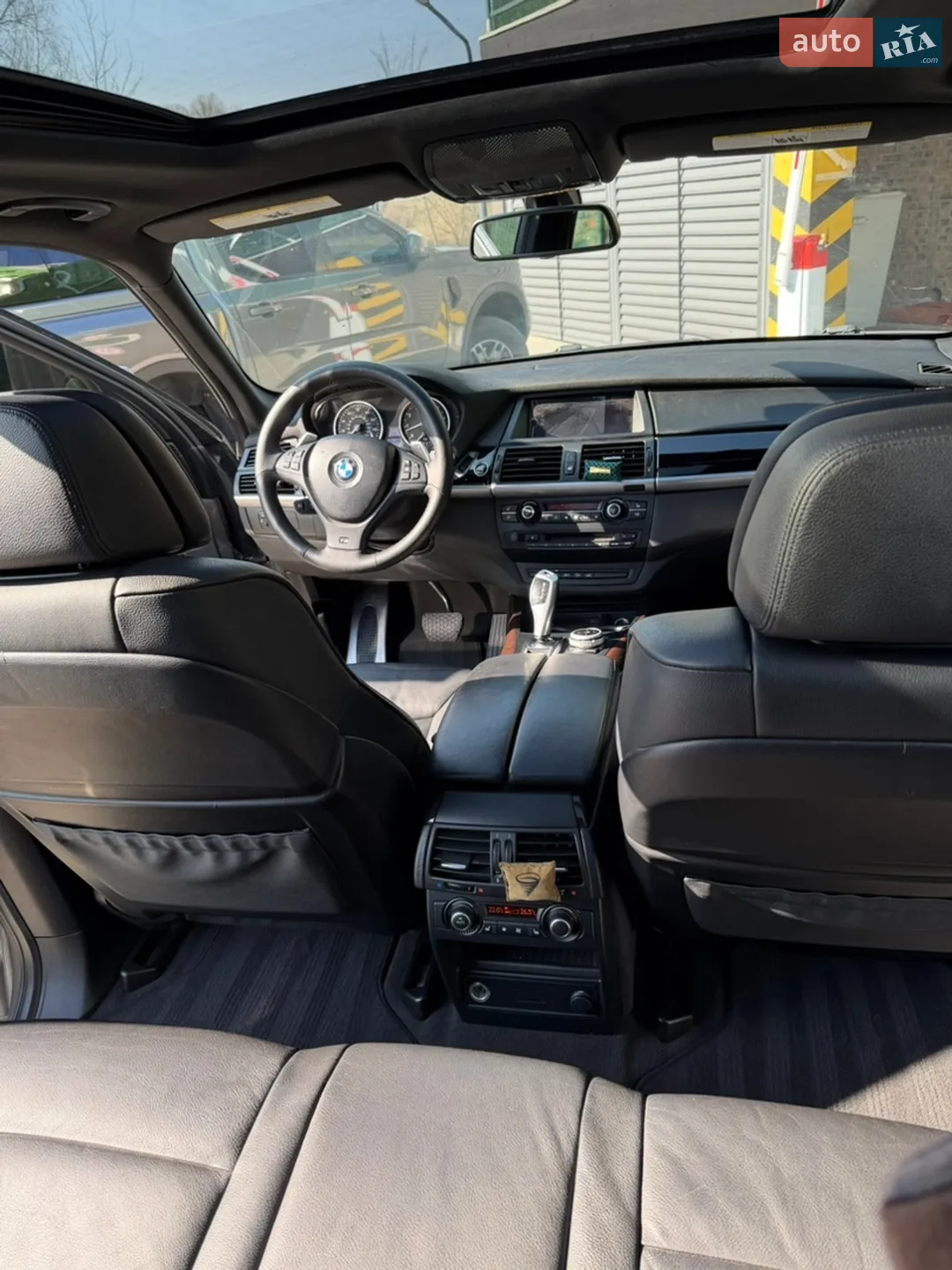 2012 BMW X5 - мініатюра 10