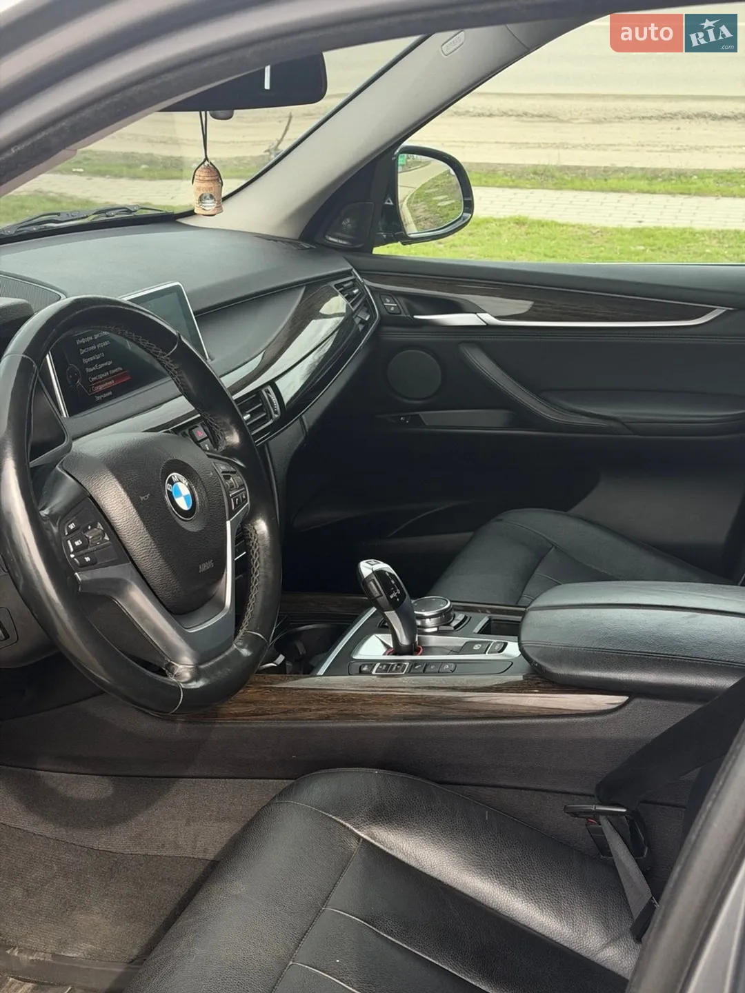 2016 BMW X5 - мініатюра 26