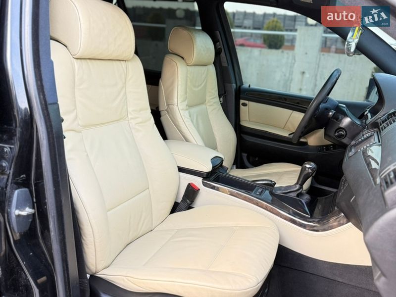 Внедорожник / Кроссовер BMW X5 2005 в Черновцах