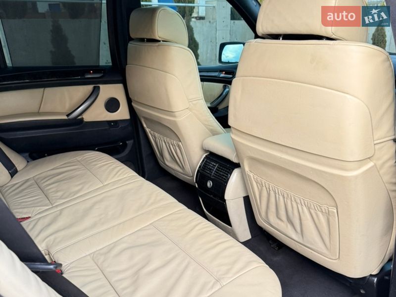 Внедорожник / Кроссовер BMW X5 2005 в Черновцах