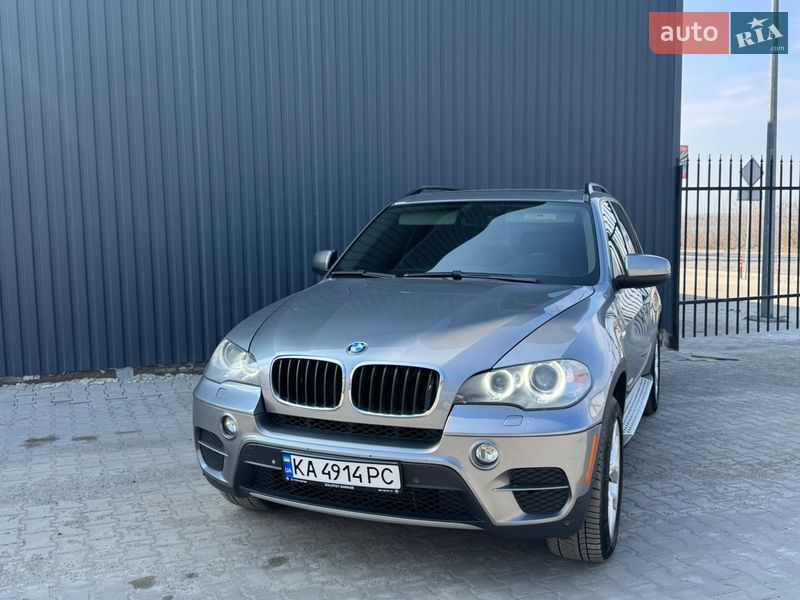 Внедорожник / Кроссовер BMW X5 2011 в Киеве