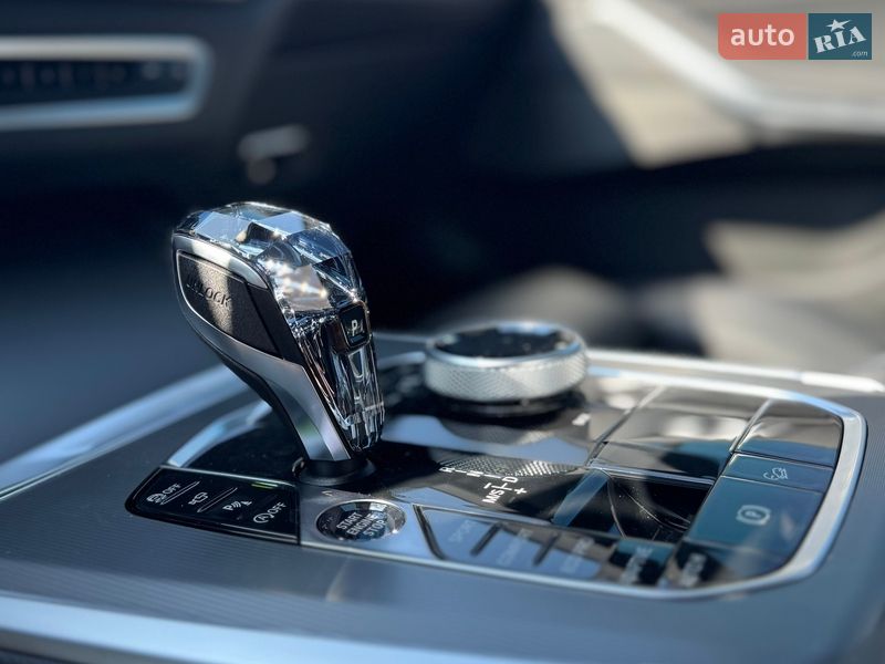 Внедорожник / Кроссовер BMW X5 2019 в Киеве