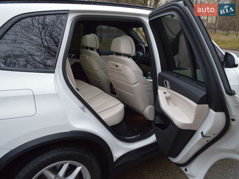 Позашляховик / Кросовер BMW X5 2020 в Дніпрі